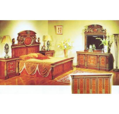 Curves & Carvings Signature Collection Bed - C&C BED0306