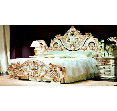 Curves & Carvings Signature Collection Bed - C&C BED0120