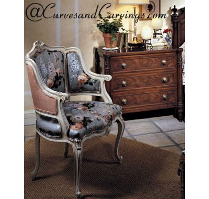 Curves & Carvings Signature Collection Chair - C&C CHAIR0029